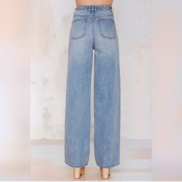 NWT Nasty Gal Exposed Button Fly Flare Jeans - Picture 6 of 6